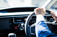 運転している画像